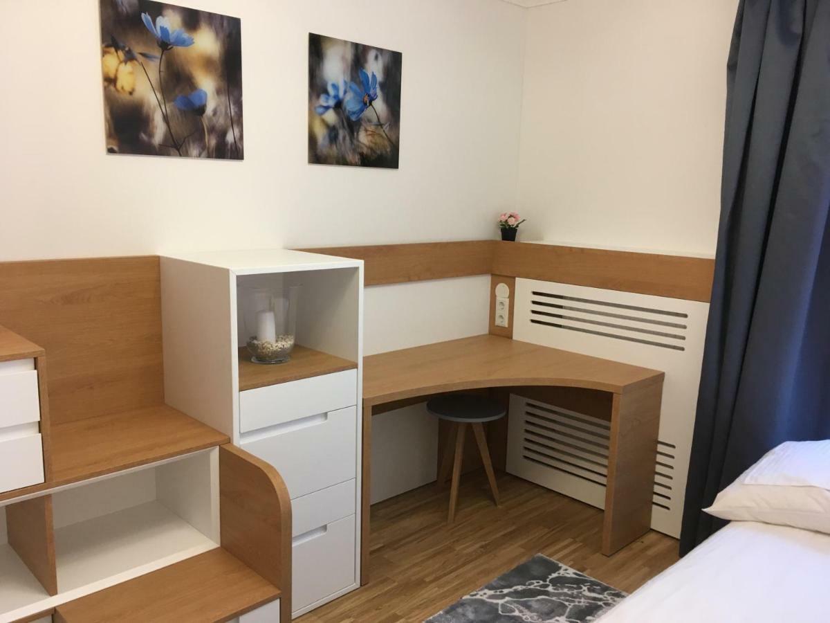 Ferienwohnung Am Hauptbahnhof Виена Екстериор снимка