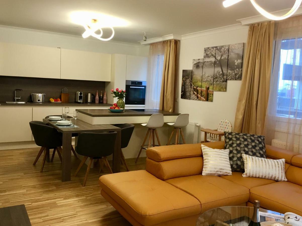 Ferienwohnung Am Hauptbahnhof Виена Екстериор снимка