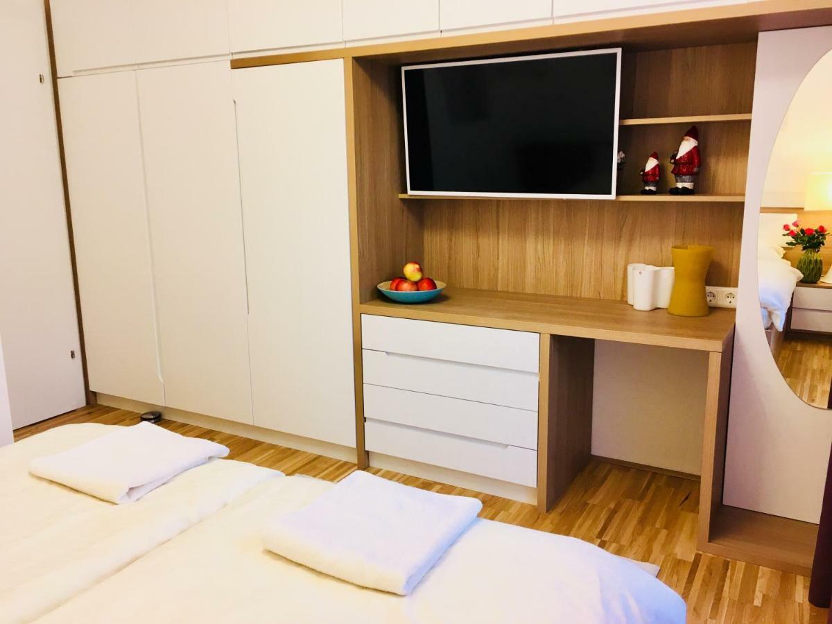 Ferienwohnung Am Hauptbahnhof Виена Екстериор снимка